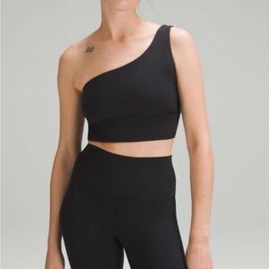 Lululemon Align Asymmetrical Sports Bra Light Support Black, size 8, like new!